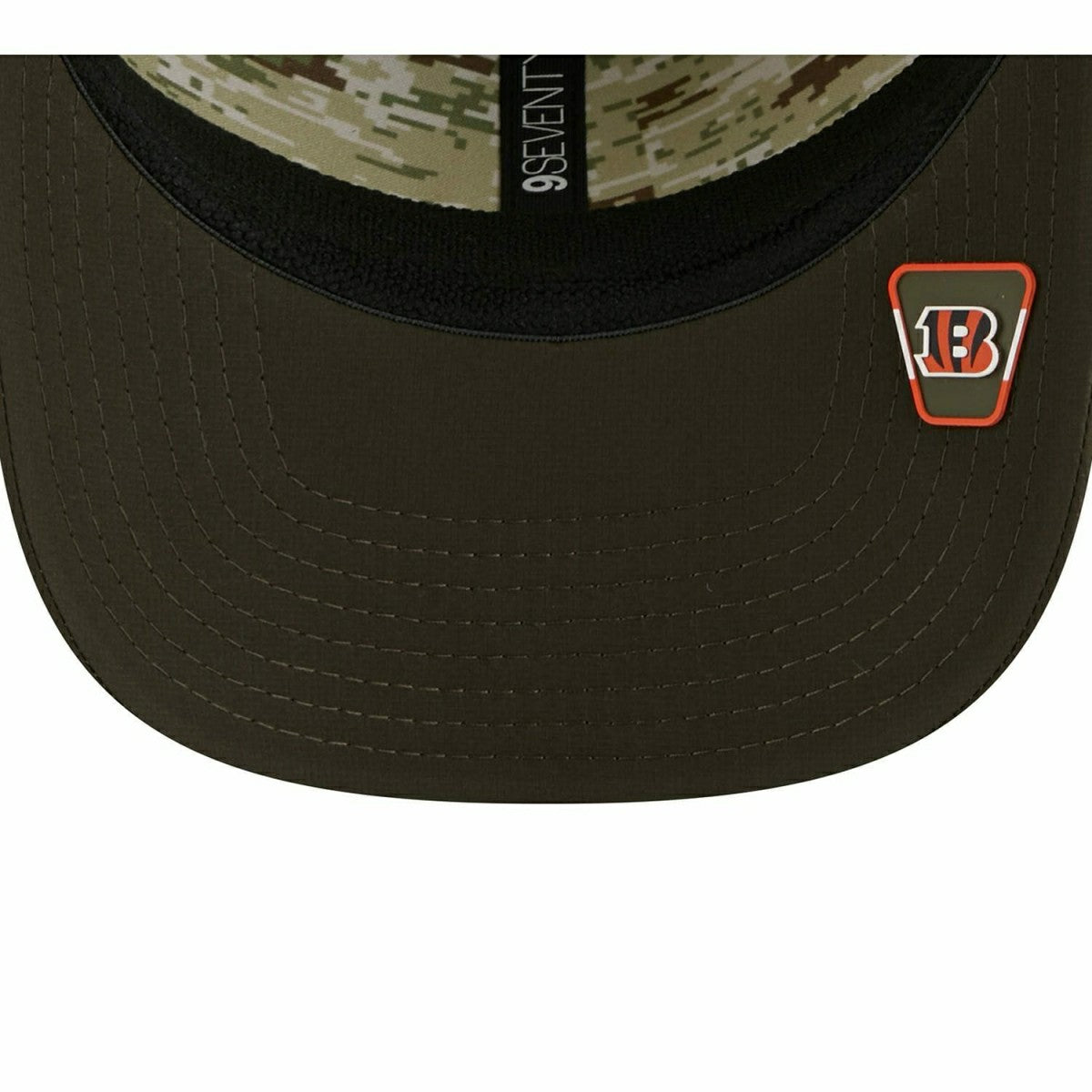 Cincinnati Bengals 2025 NFL Salute to Service 9SEVENTY Trucker Snapback Cap Olive Taass US