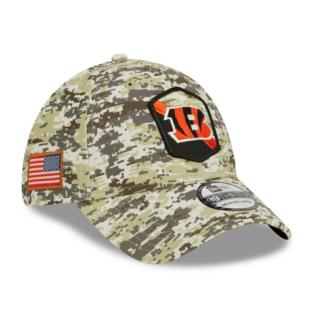 Cincinnati Bengals Camo 2023 NFL Salute to Service New Era 39THIRTY Flex Cap Lifestyle