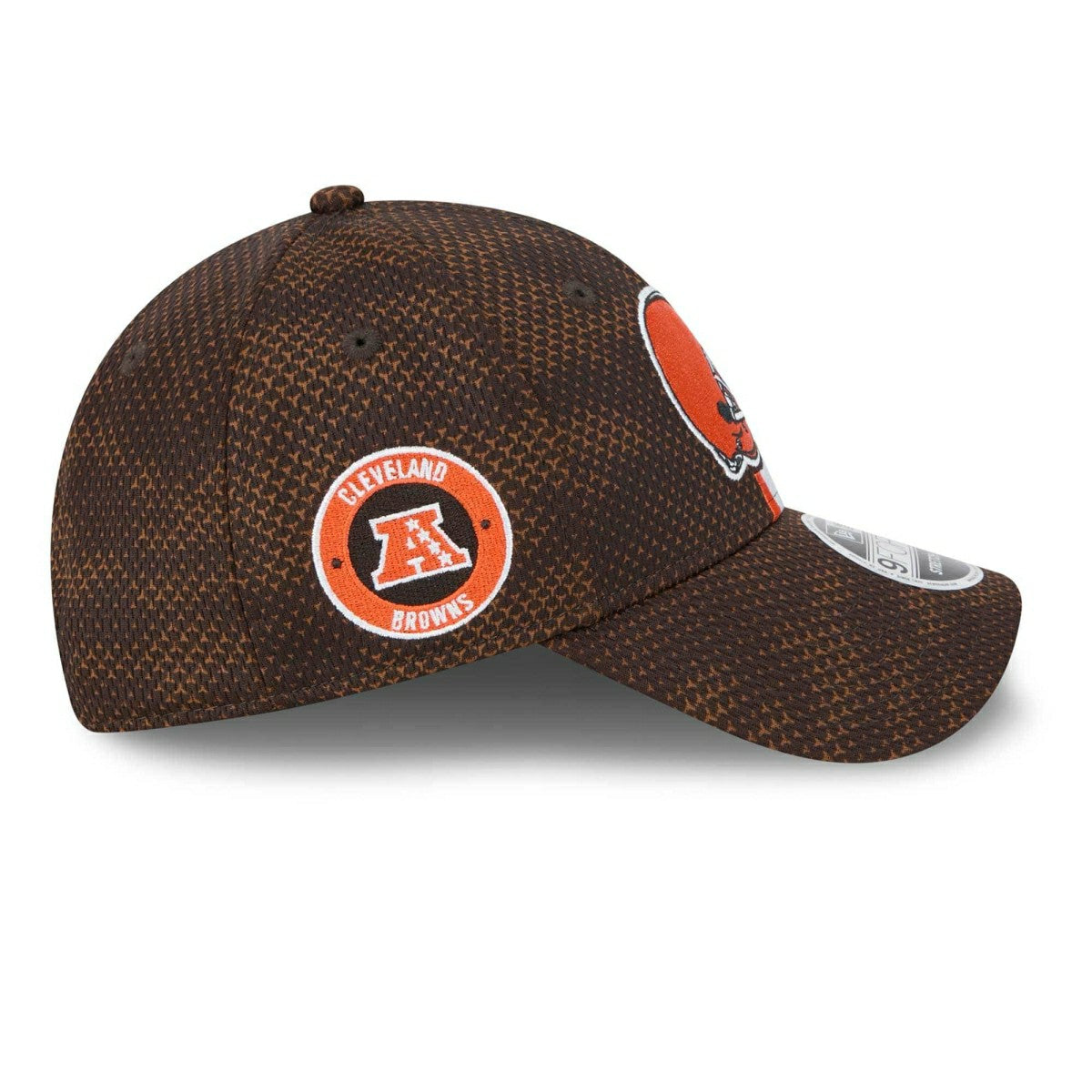 Cleveland Browns 2024 NFL Sideline New Era Stretch-Snap 9FORTY Cap Brown Taass sale