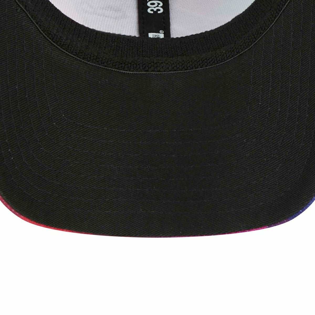 Cleveland Browns 2023 NFL On-Field Crucial Catch New Era 39Thirty Flex Cap Fashion