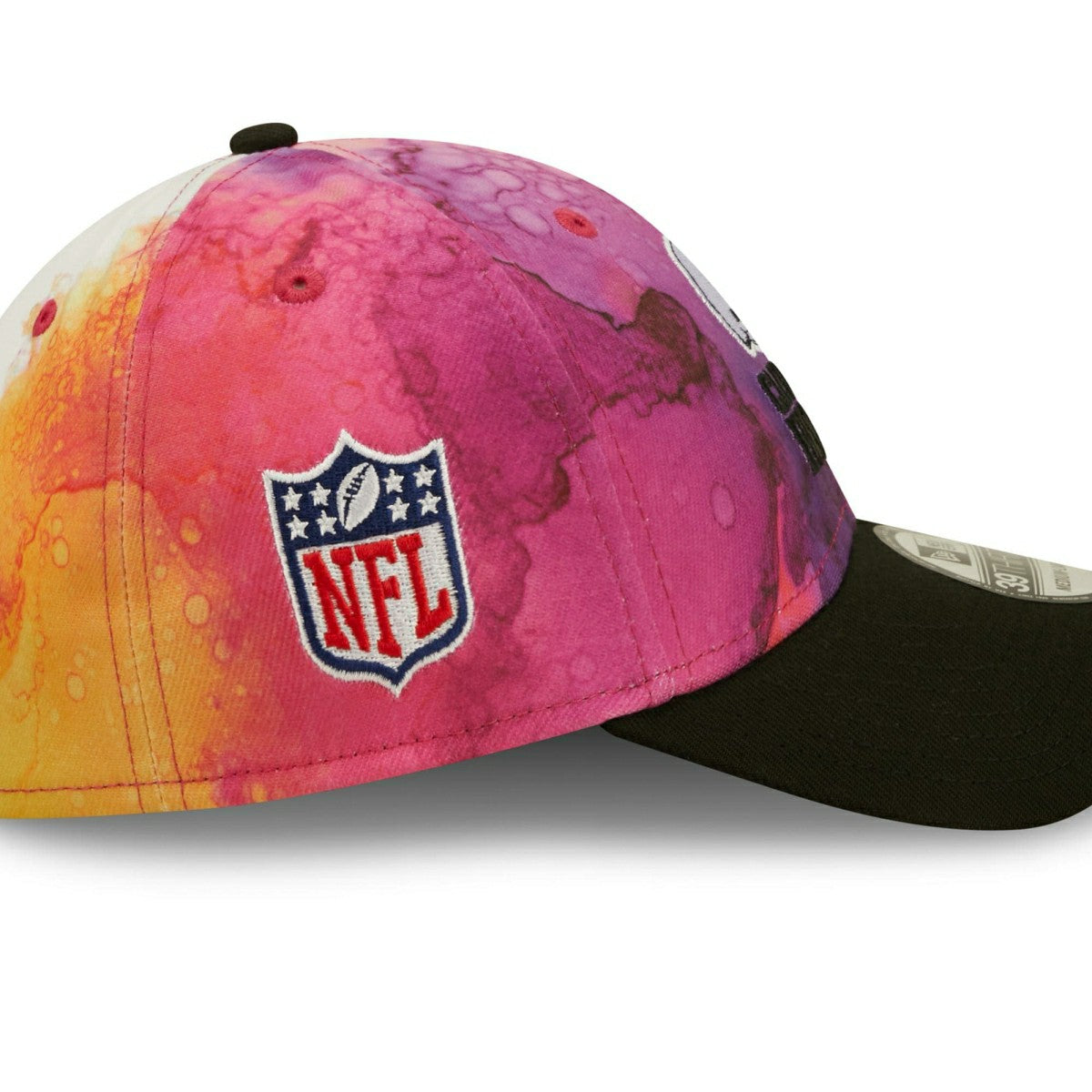 Cleveland Browns 2022 NFL On-Field Crucial Catch New Era 39Thirty Flex Cap Fashion