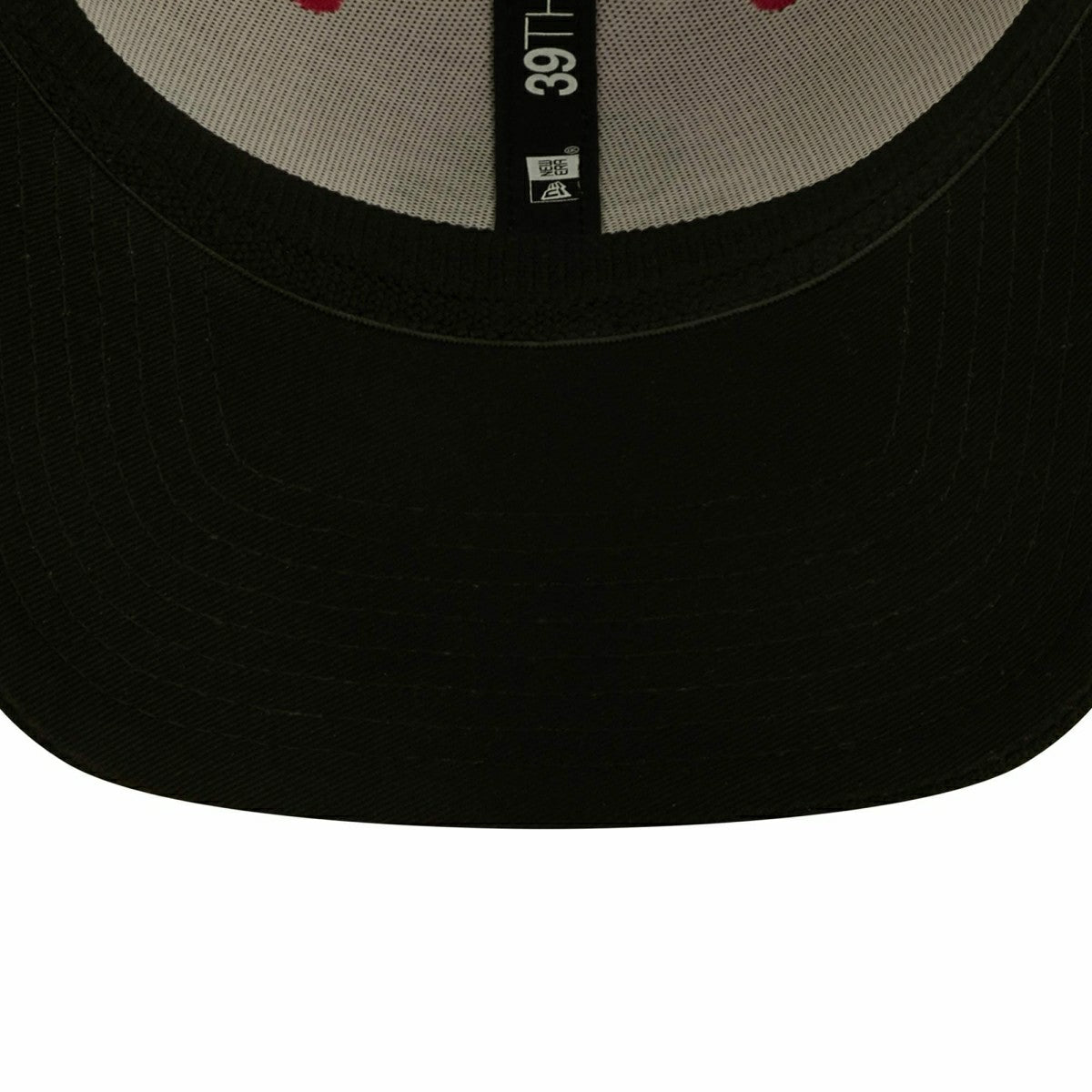 Cleveland Browns 2022 NFL On-Field Crucial Catch New Era 39Thirty Flex Cap Fashion