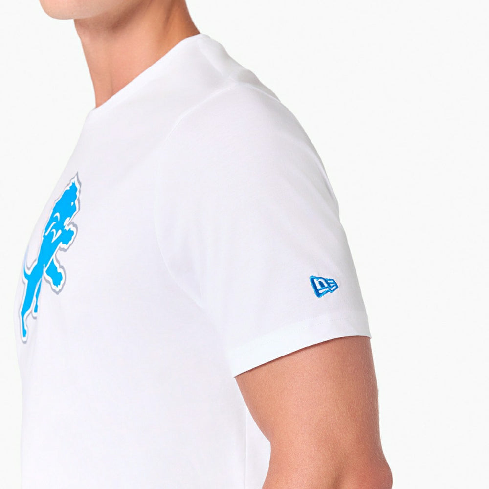 Detroit Lions Team Logo Football NFL T-Shirt Lifestyle