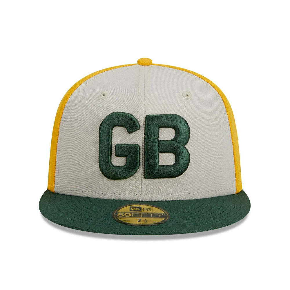 Green Bay Packers Historic 2023 NFL Sideline New Era 59FIFTY Fitted Cap Lifestyle