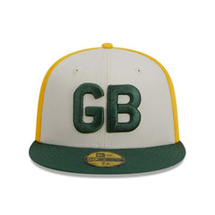 Green Bay Packers Historic 2023 NFL Sideline New Era 59FIFTY Fitted Cap Lifestyle