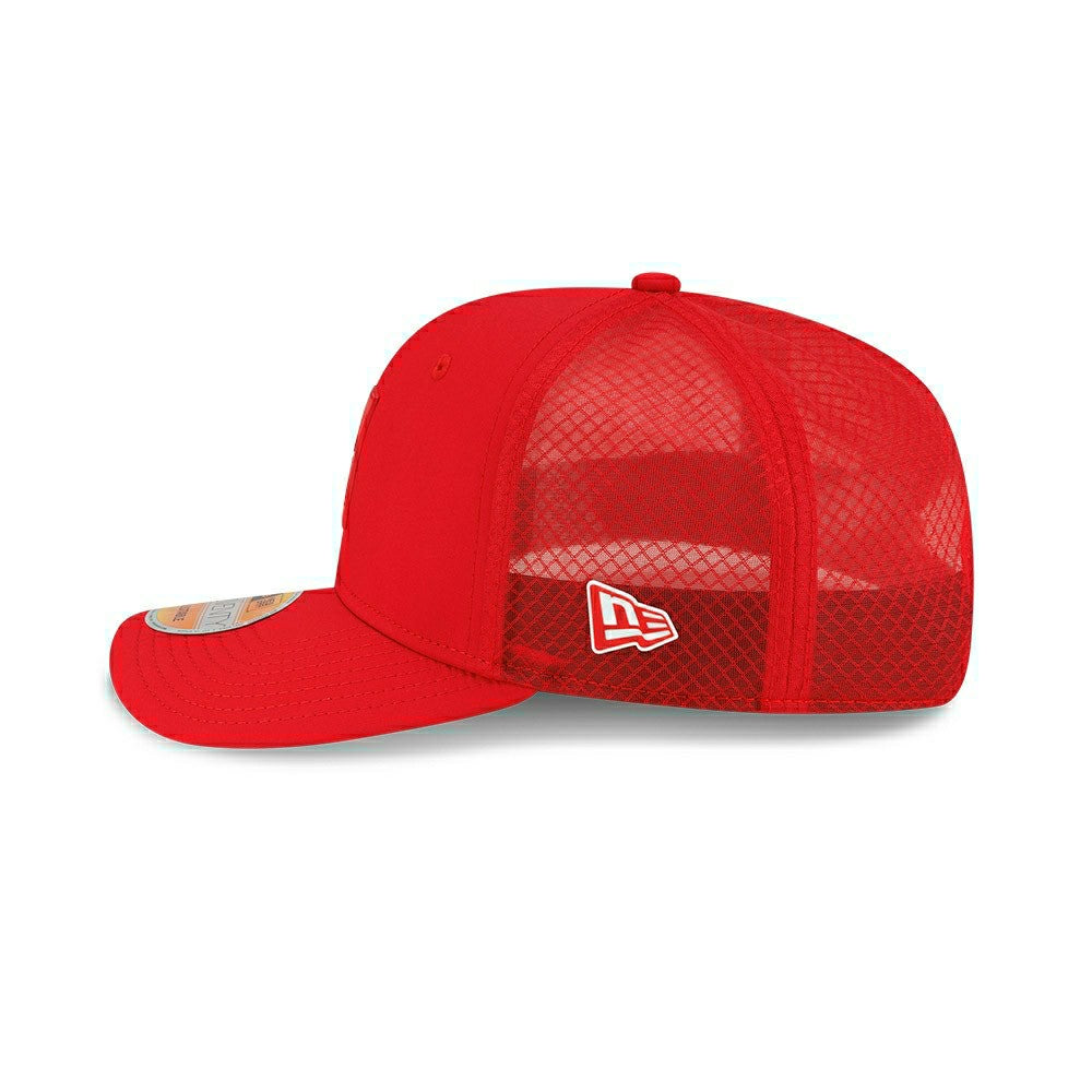Kansas City Chiefs 2025 NFL On-Field Sideline 9SEVENTY Trucker Snapback Cap Red Fashion