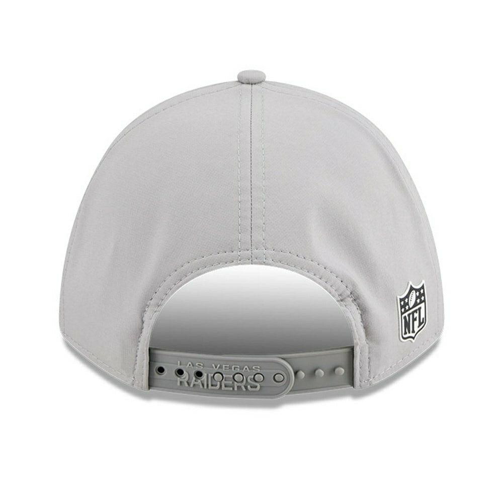 Las Vegas Raiders 2025 NFL On-Field Sideline 9FORTY M-Crown Cap CW Grau Taass for sale