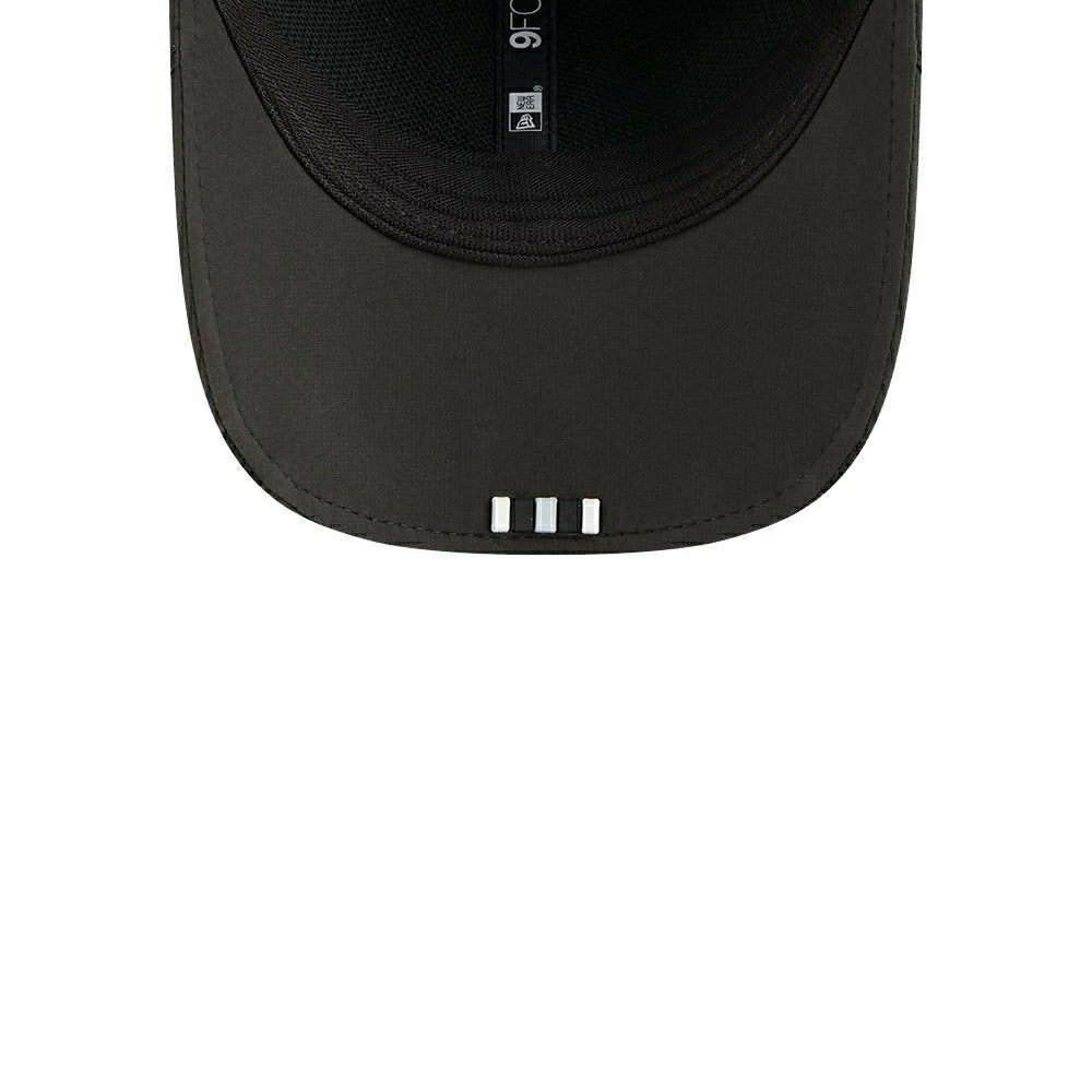 Las Vegas Raiders 2025 NFL On-Field Sideline 9FORTY M-Crown Cap Black Taass US