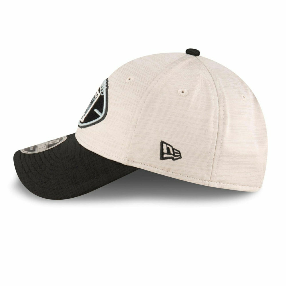 Oakland Raiders Historic 2024 NFL Sideline New Era Stretch-Snap 9FORTY Cap Fashion