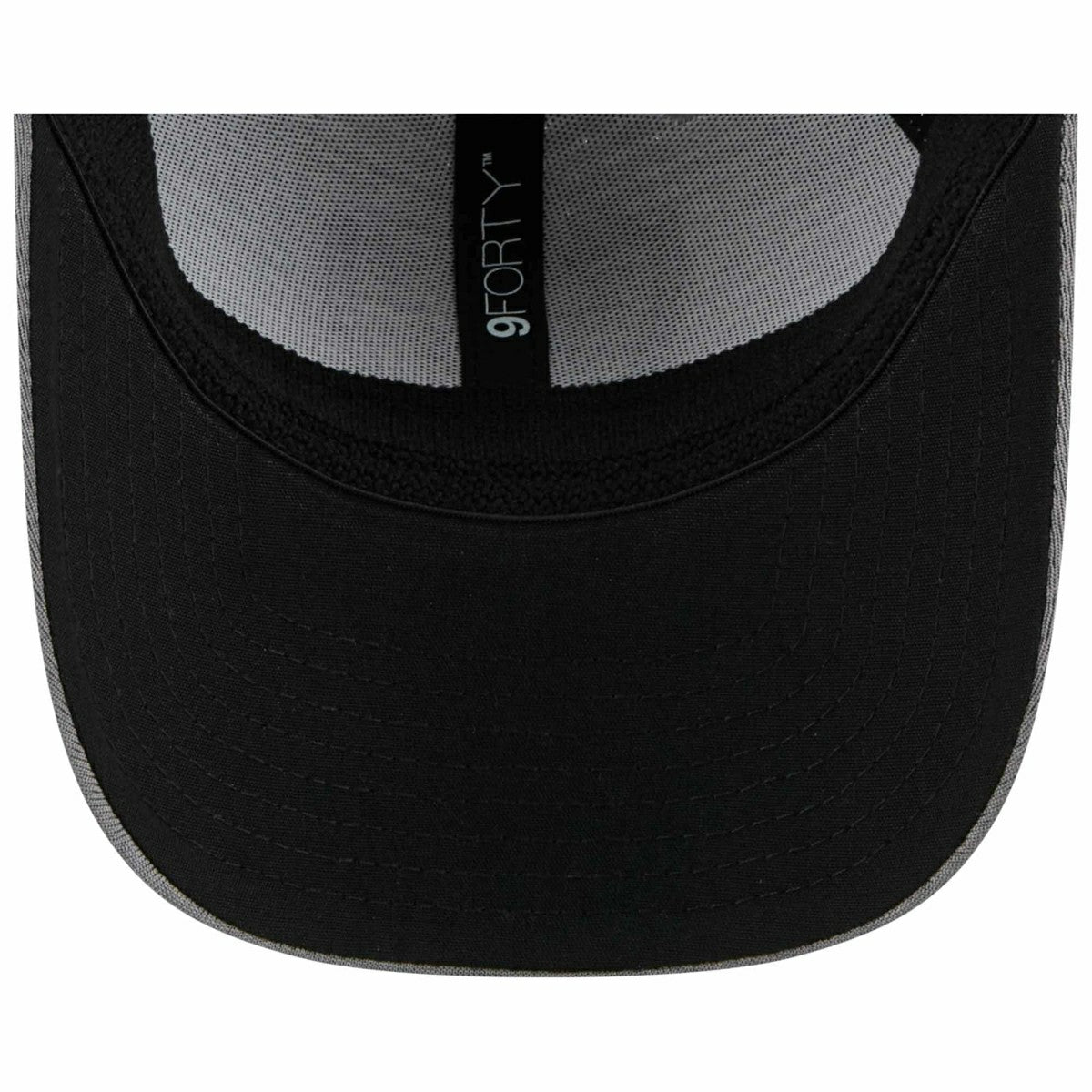 Las Vegas Raiders 2024 NFL Training Camp New Era Stretch-Snap 9FORTY Cap Gray Lifestyle