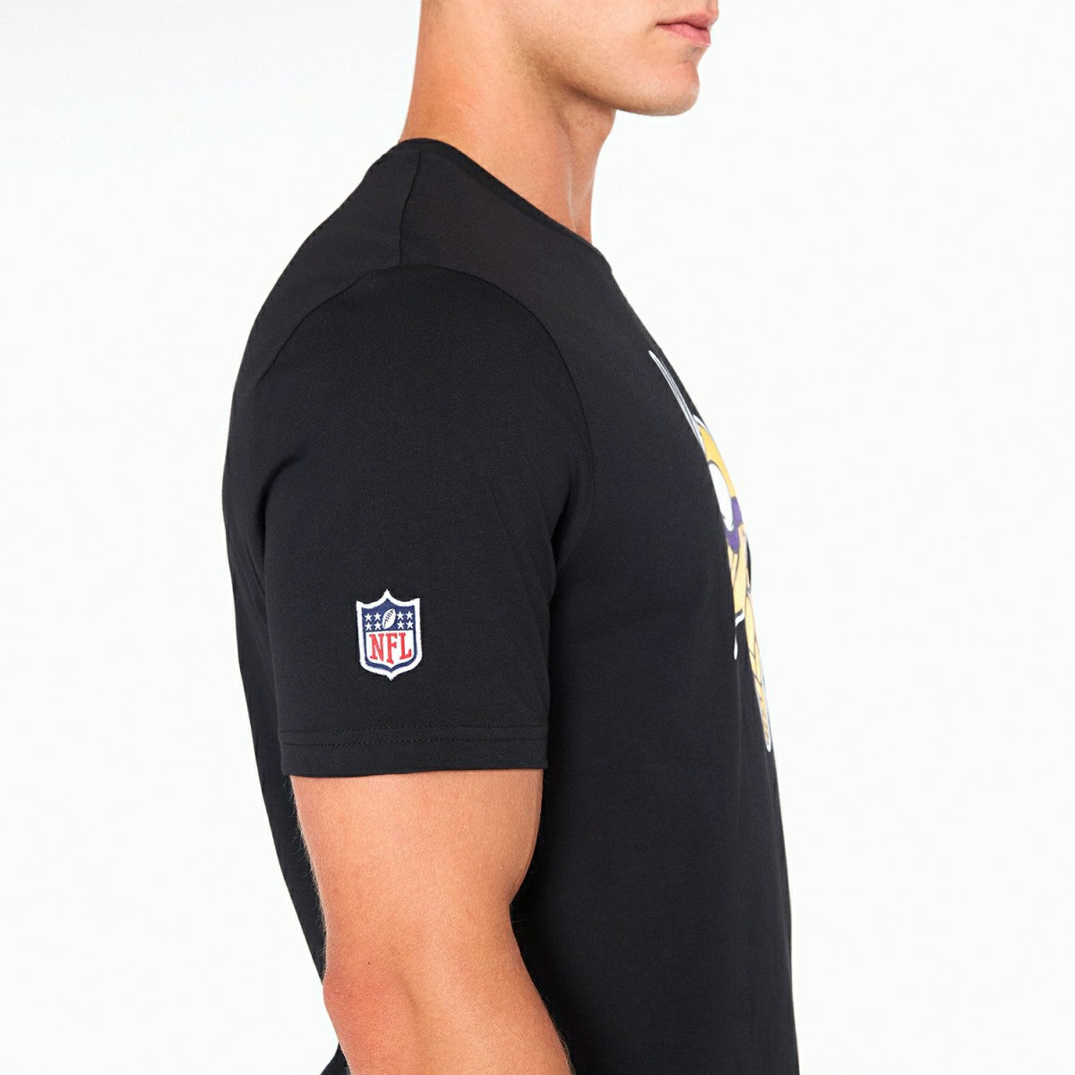 Minnesota Vikings Team Logo Football NFL T-Shirt Black Taass US