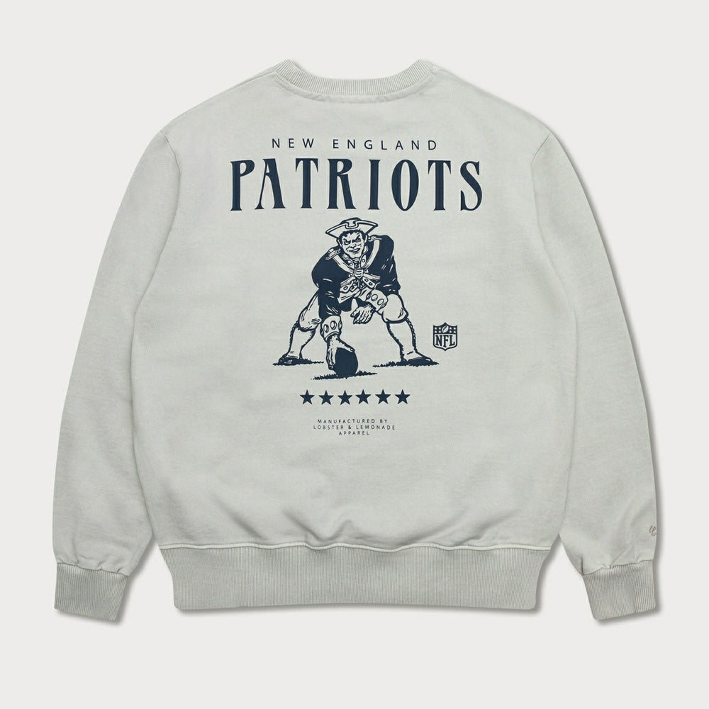 New England Patriots L&L '96 Classics NFL Crewneck Sweater Gray Lifestyle