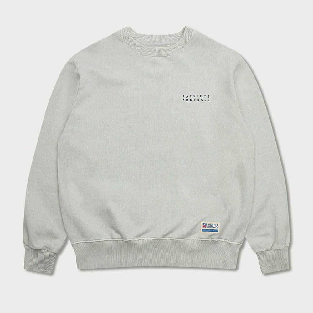 New England Patriots L&L '96 Classics NFL Crewneck Sweater Gray Lifestyle