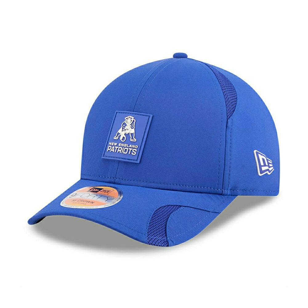 New England Patriots Historic 2025 NFL On-Field Sideline 9FORTY M-Crown Snapback Cap Lifestyle