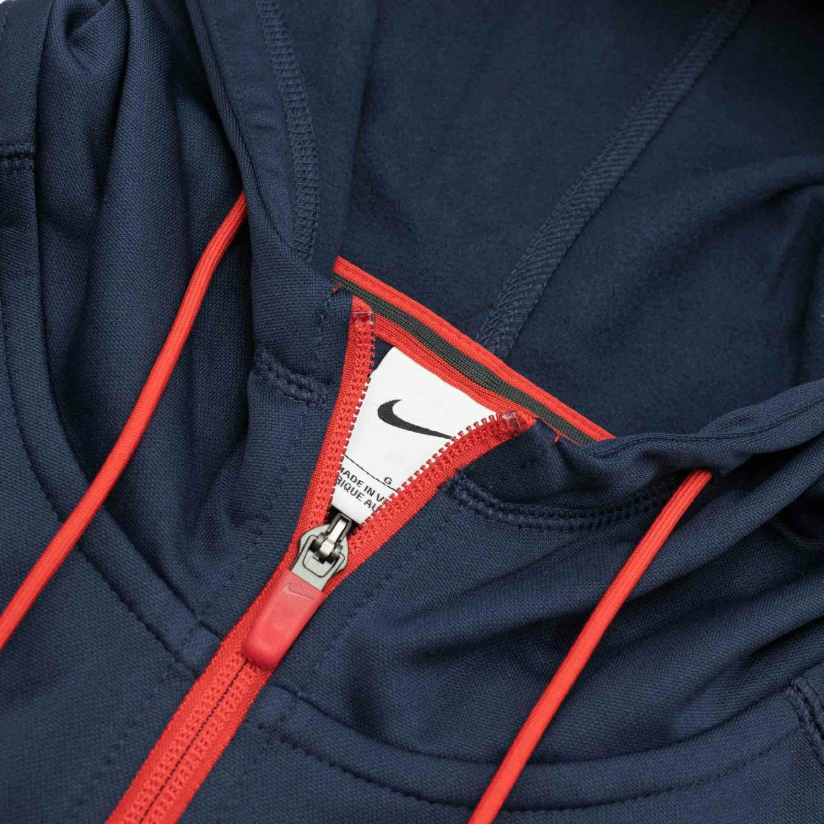 New England Patriots Two-Tone Nike Therma NFL Full-Zip Hoodie Lifestyle