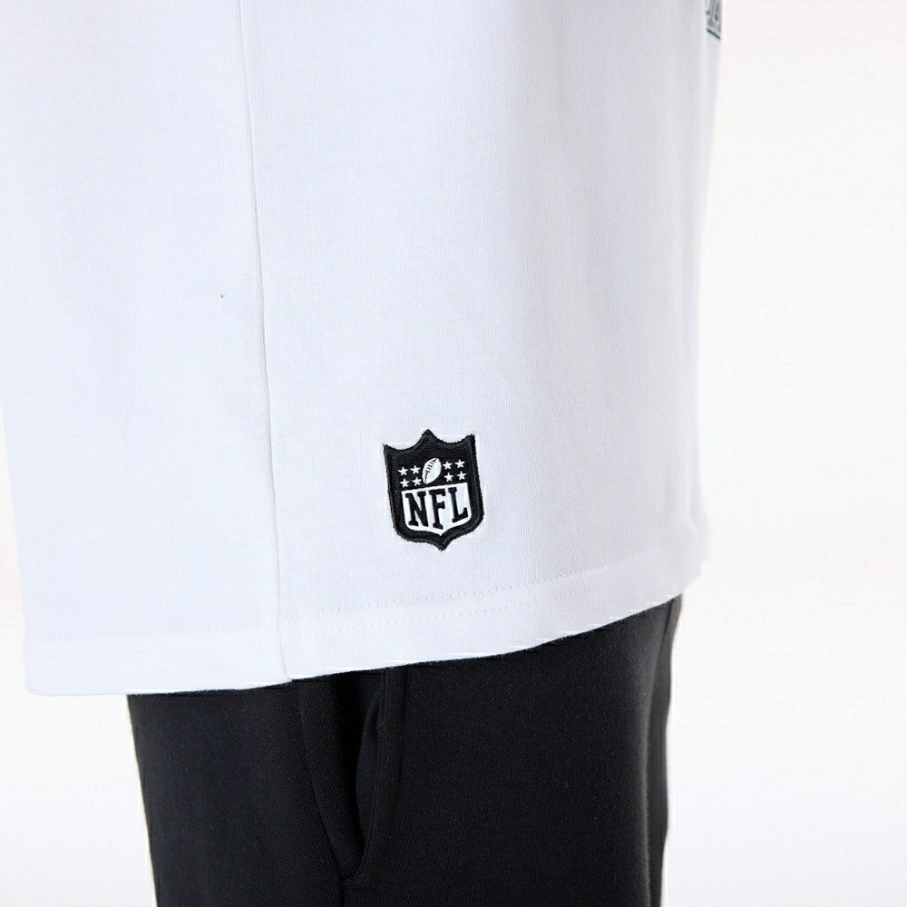New York Jets Super Bowl III Champs Oversized NFL T-Shirt Black Lifestyle