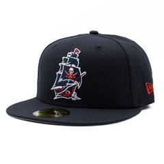 Tampa Bay Buccaneers Alternate Logo New Era 59FIFTY Fitted NFL Cap Navy Taass US