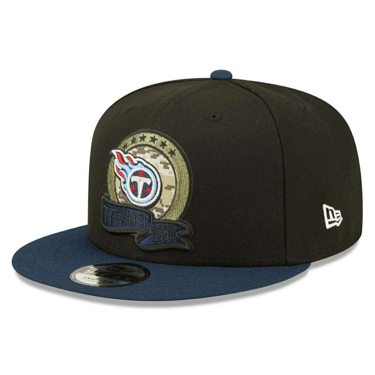 Tennessee Titans 2022 NFL On-Field Salute to Service New Era 9FIFTY Snapback Cap Lifestyle