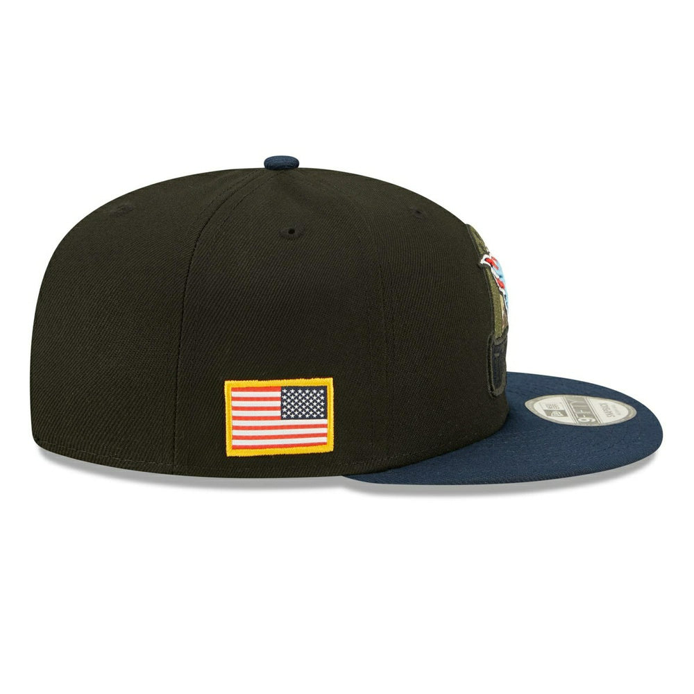 Tennessee Titans 2022 NFL On-Field Salute to Service New Era 9FIFTY Snapback Cap Lifestyle