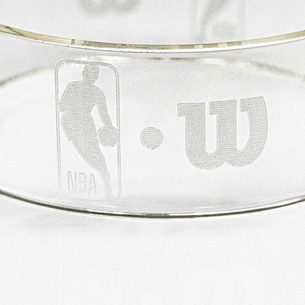 Wilson NBA Clear Ball Stand Classic