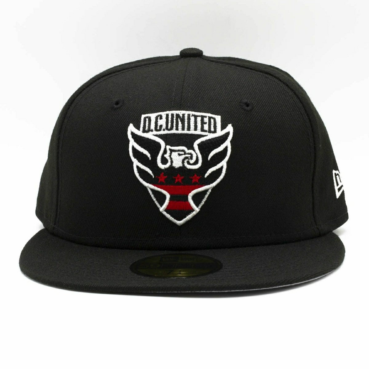 D.C. United Team Logo New Era 59FIFTY Fitted MLS Cap Lifestyle