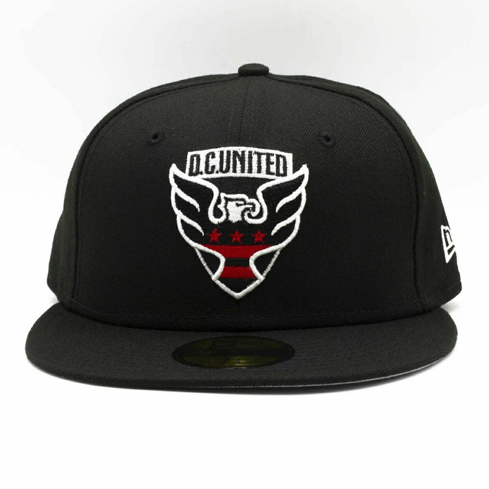D.C. United Team Logo New Era 59FIFTY Fitted MLS Cap Lifestyle