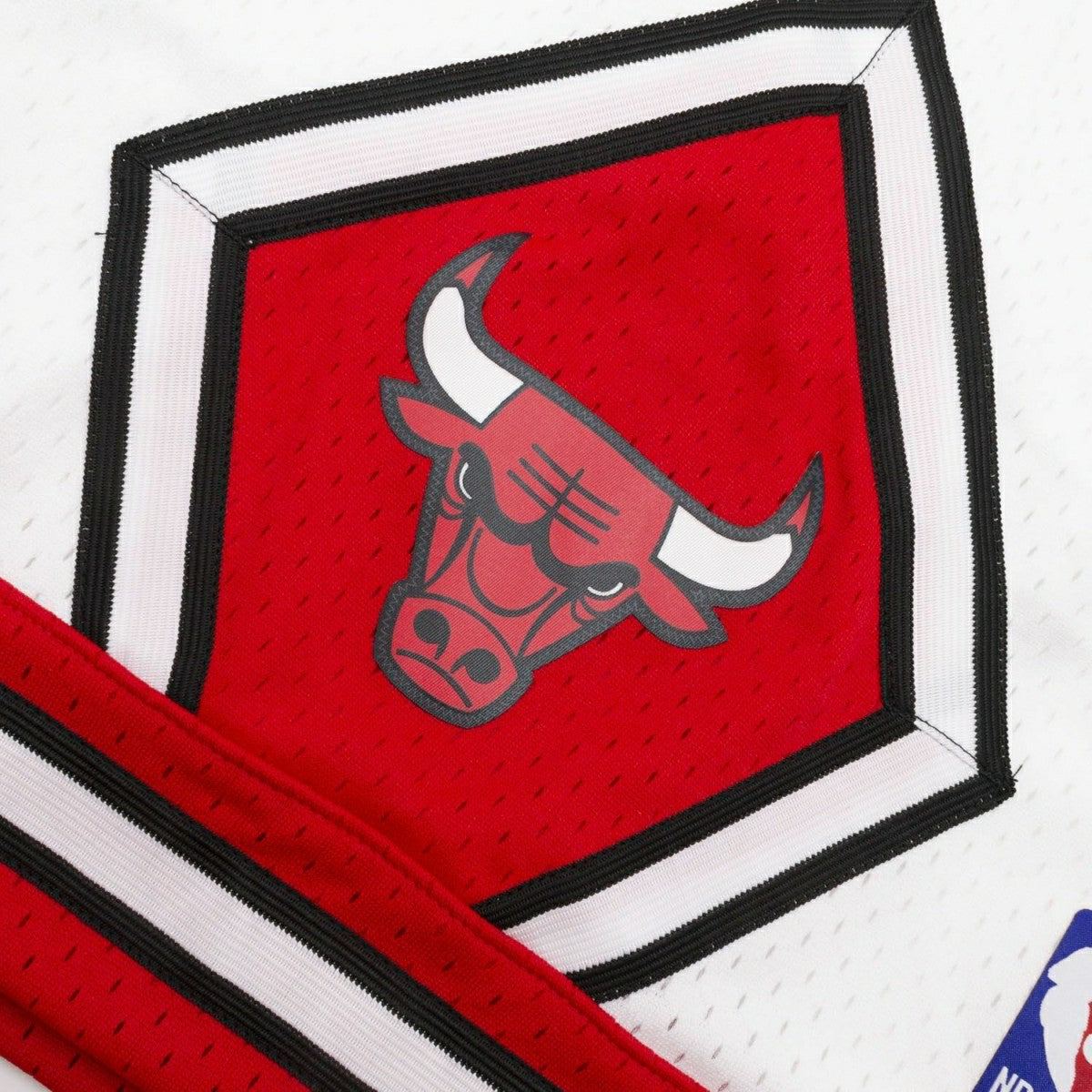 Chicago Bulls 1997-98 Mitchell & Ness Swingman NBA Shorts White Taass US