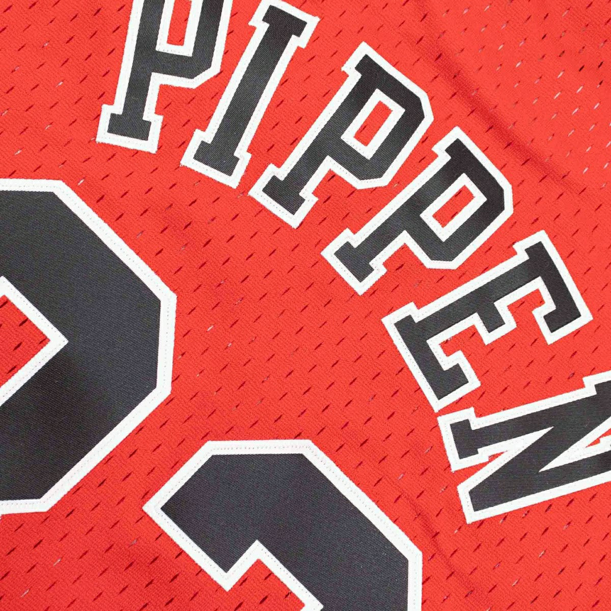 Scottie Pippen #33 Chicago Bulls 1997-98 Youth Swingman NBA Jersey Red (YOUTH) Lifestyle