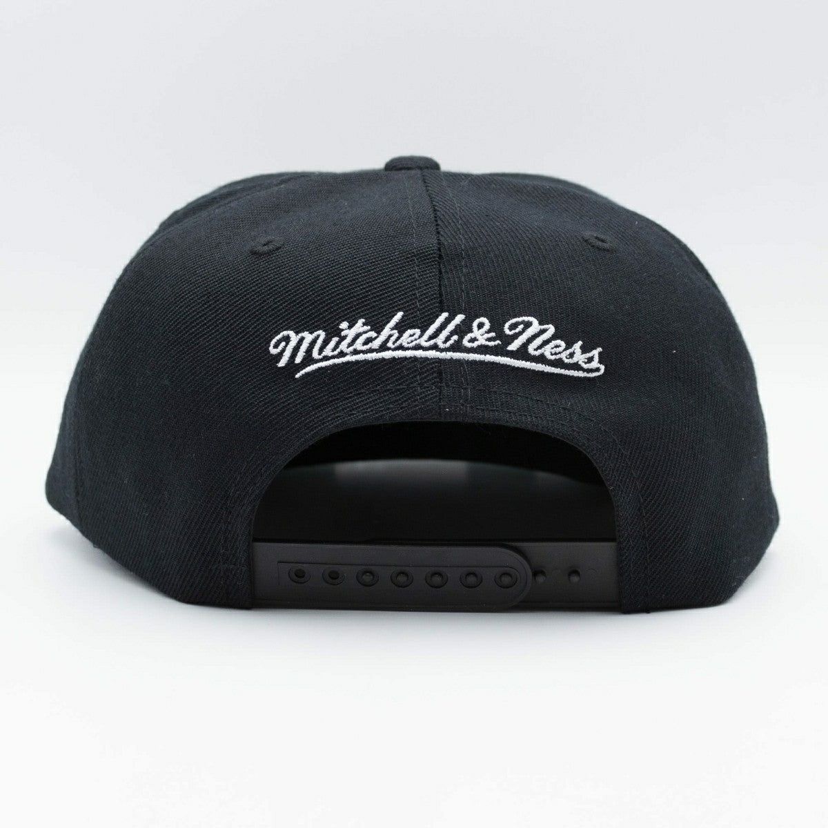 Los Angeles Lakers 2010 NBA Finals Mitchell & Ness Snapback Cap Black Lifestyle