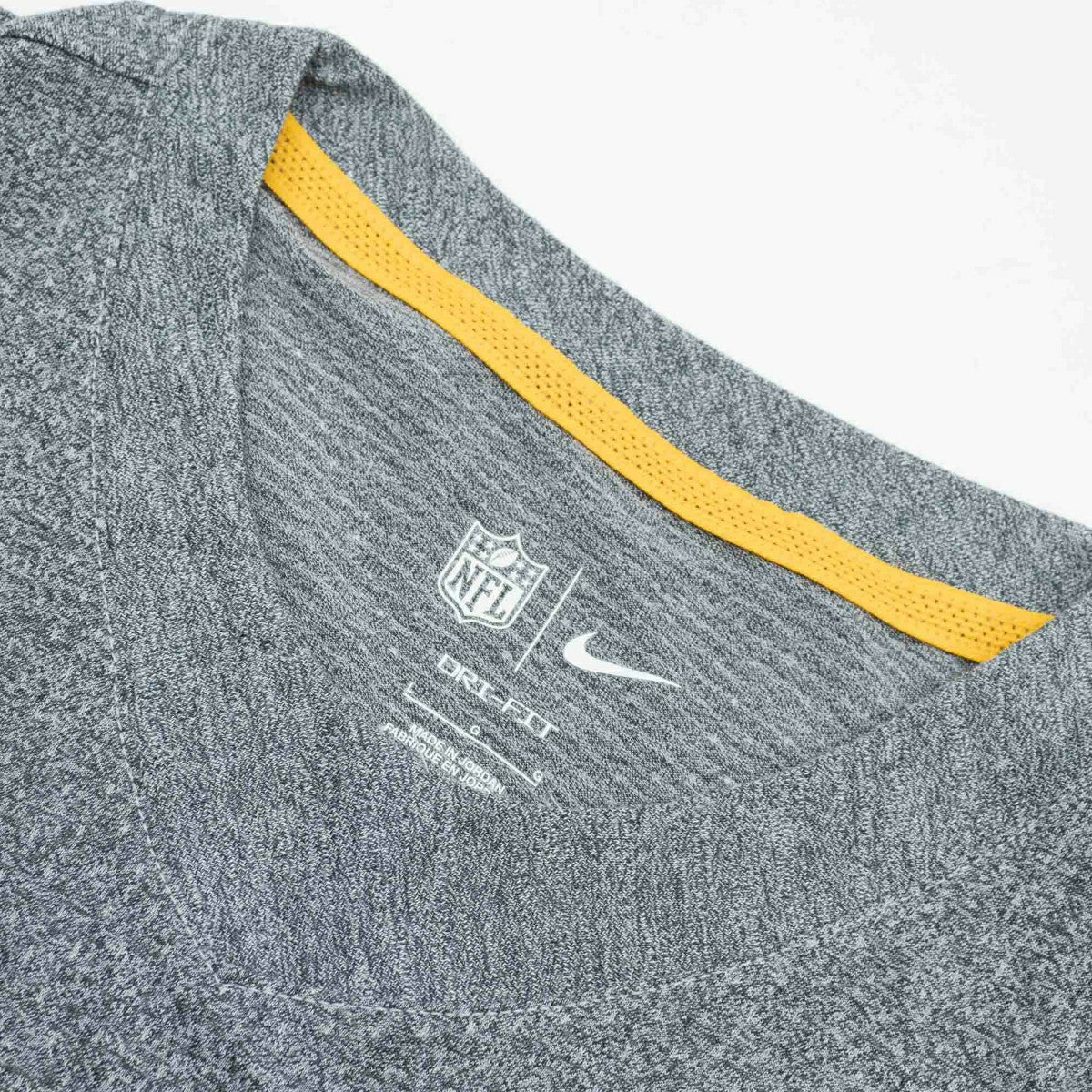 Green Bay Packers 2022 NFL Sideline Nike Performance Player Top Gray Lifestyle