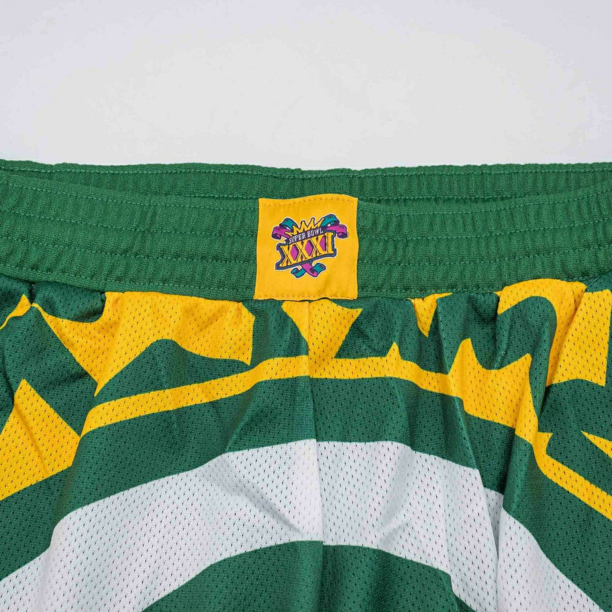 Green Bay Packers Mitchell & Ness Jumbotron 2.0 NFL Shorts Fashion