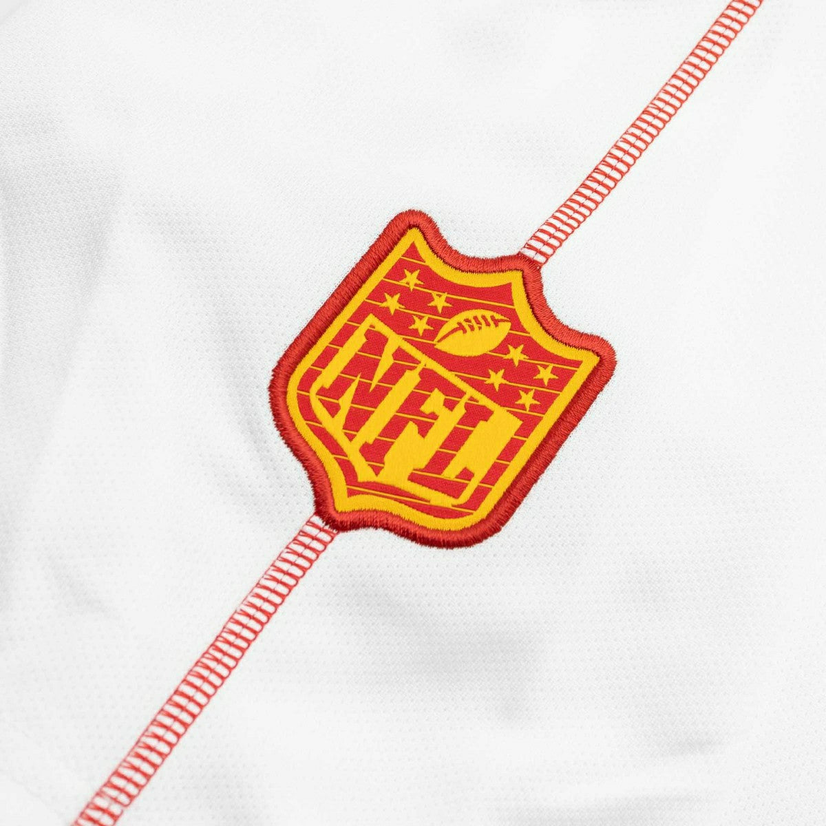 Kansas City Chiefs 2024 NFL Sideline Nike Dri-FIT Coach UV Top White Taass for sale