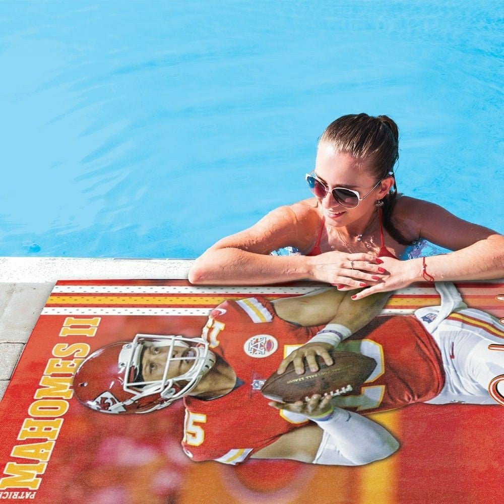 Patrick Mahomes Kansas City Chiefs Spectra NFL Beach Towel Taass for sale