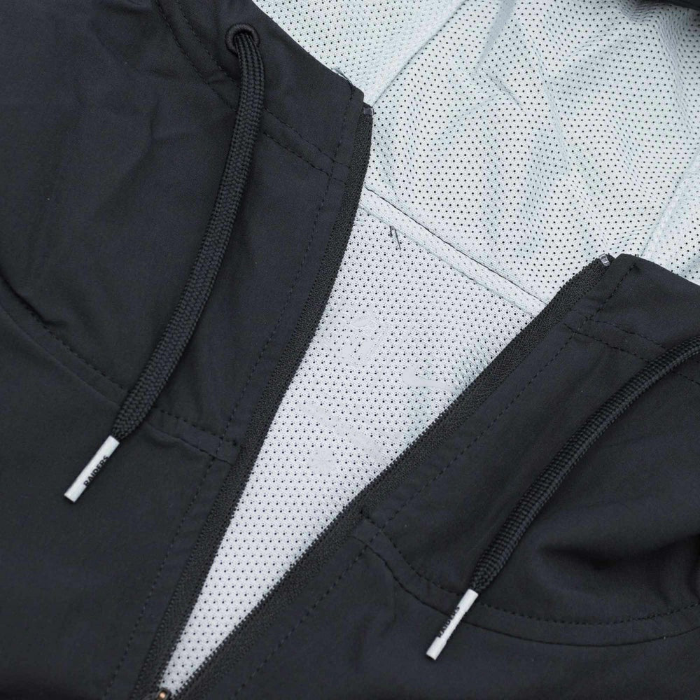 Las Vegas Raiders On-Field 2022 NFL Sideline Nike Lightweight Player Jacket Lifestyle