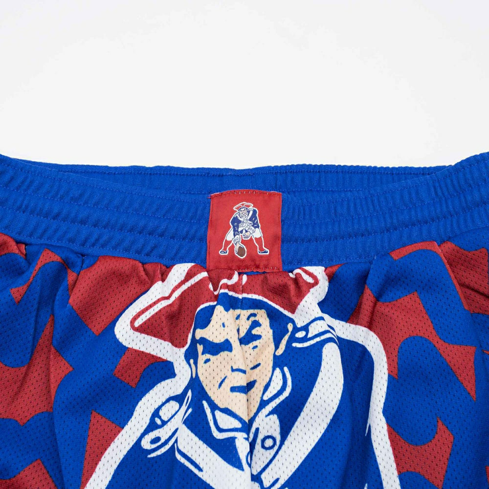 New England Patriots Mitchell & Ness Jumbotron 2.0 NFL Shorts Lifestyle