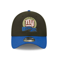 New York Giants 2022 NFL On-Field Salute to Service New Era 39THIRTY Flex Cap Lifestyle