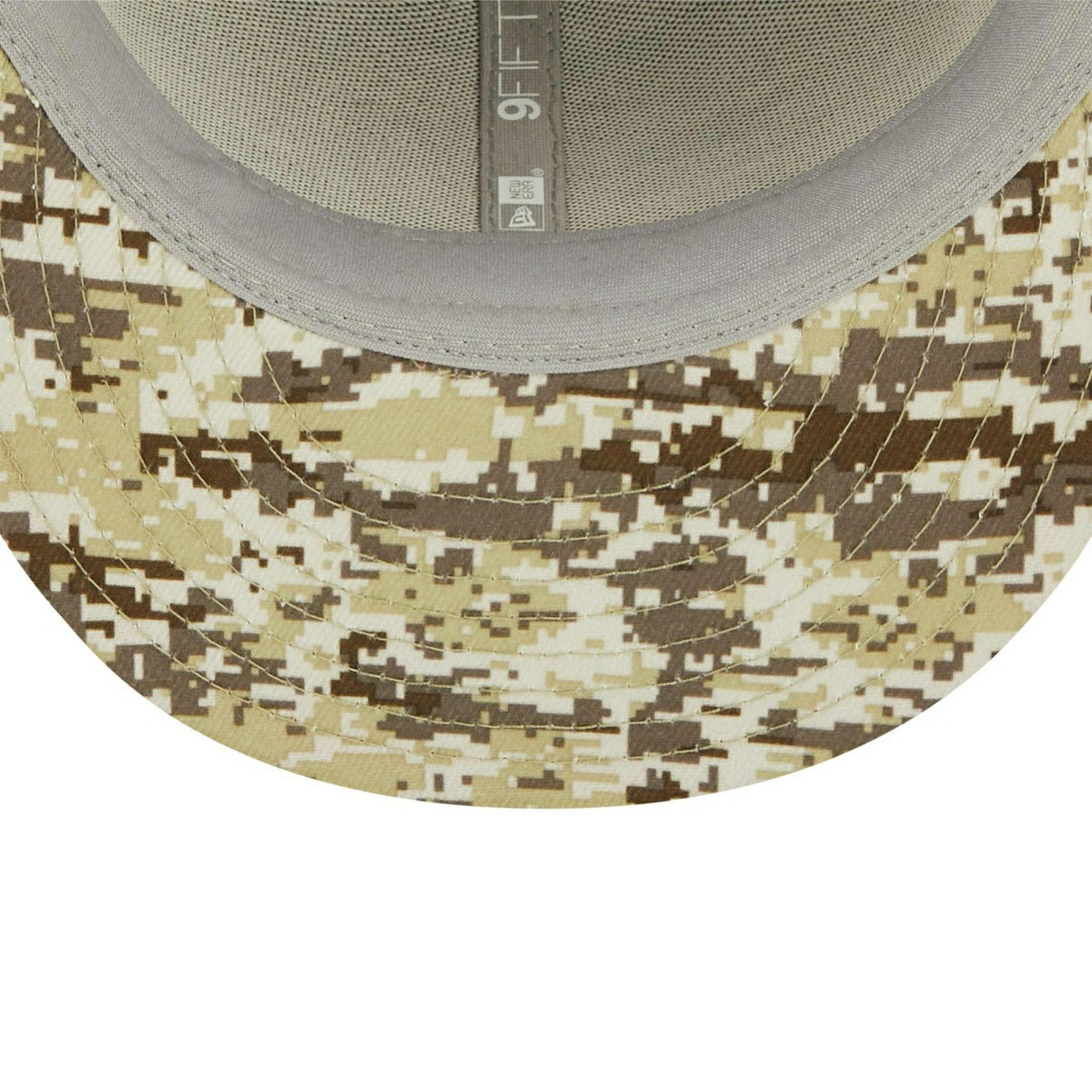 New York Giants 2022 NFL On-Field Salute to Service New Era 9FIFTY Snapback Cap Fashion