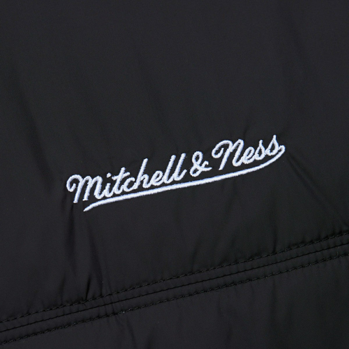 Philadelphia Eagles Mitchell & Ness In The Clutch Puffer NFL Jacket Taass for sale