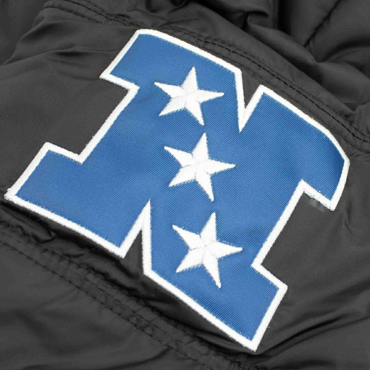 Philadelphia Eagles Mitchell & Ness In The Clutch Puffer NFL Jacket Taass for sale