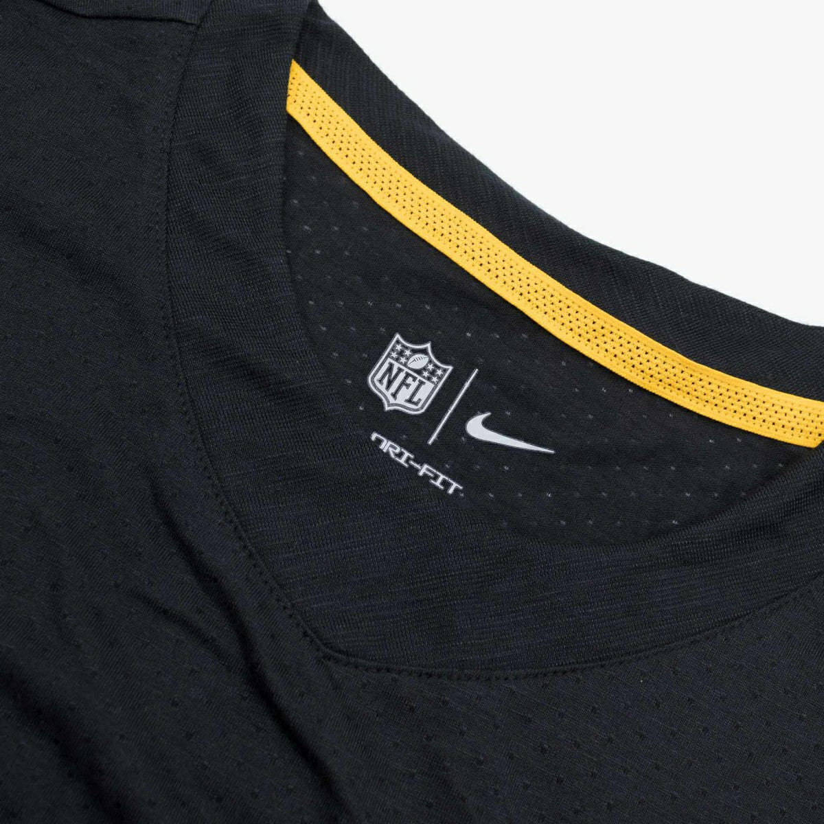 Pittsburgh Steelers 2022 NFL Sideline Nike Performance Player Top Black Taass for sale