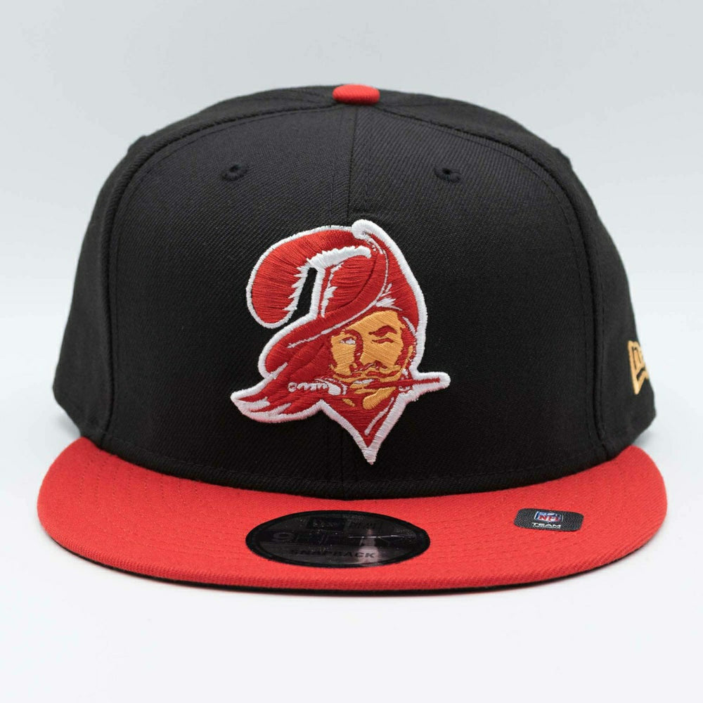 Tampa Bay Buccaneers Throwback NFL Snapback Cap Lifestyle