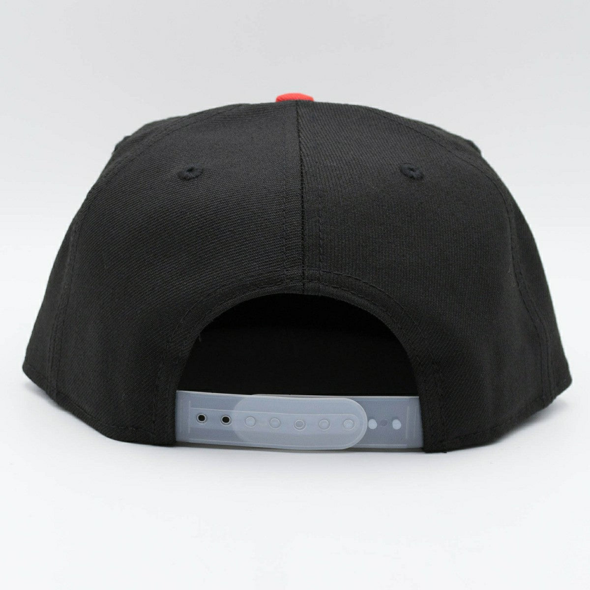 Tampa Bay Buccaneers Throwback NFL Snapback Cap Lifestyle
