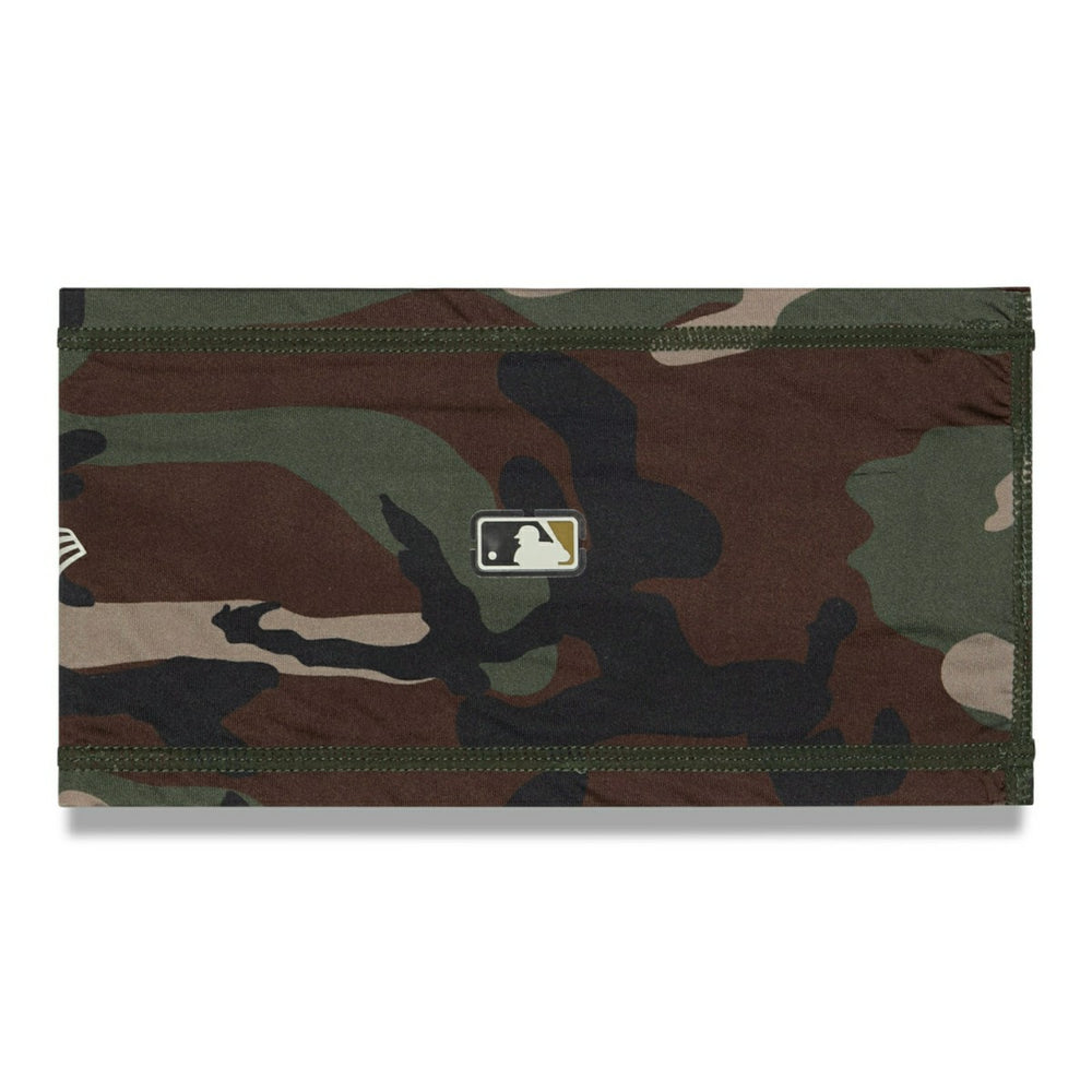 New Era 2026 MLB Armed Forces Headband Lifestyle