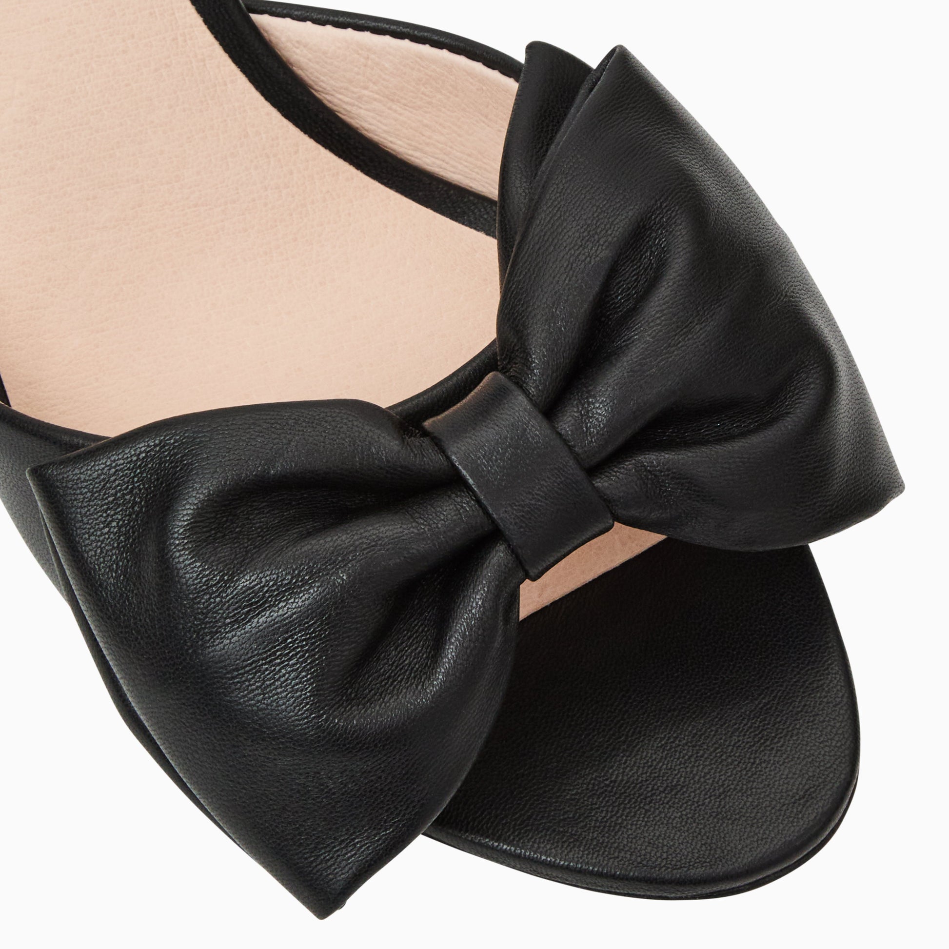 Lola Bow Mid Heel