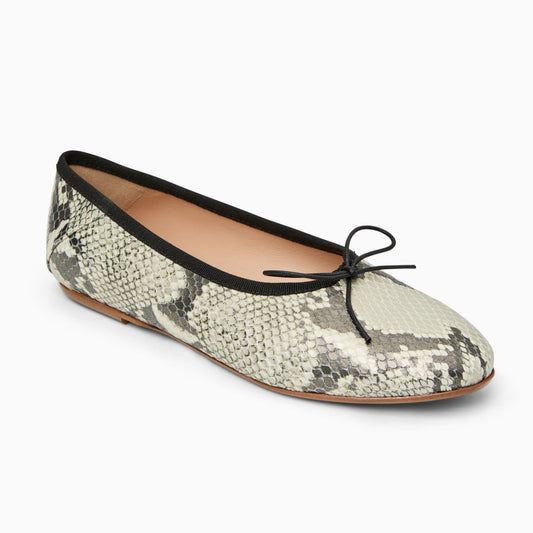 Carlotta Italian Leather Flat