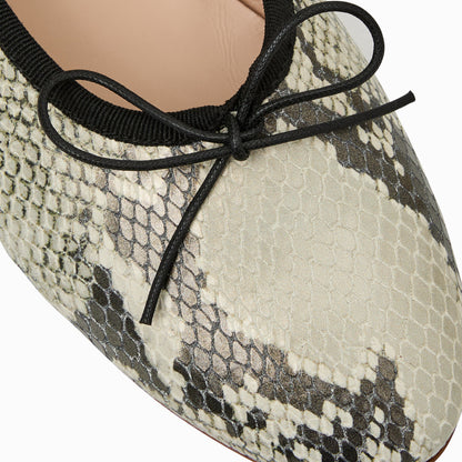 Carlotta Italian Leather Flat