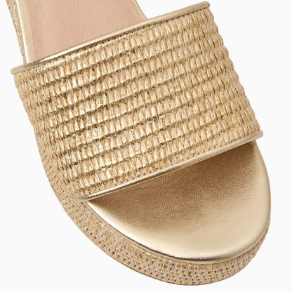 Bay Mid Wedge