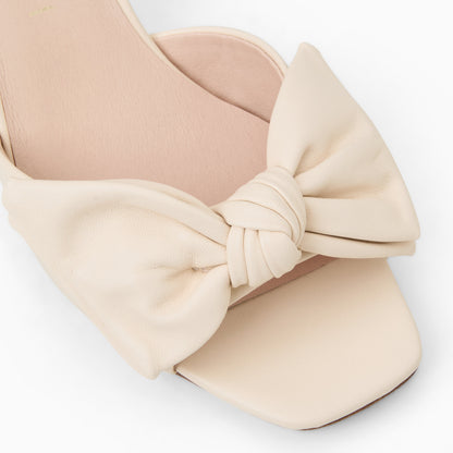 Eloise Bow Heel