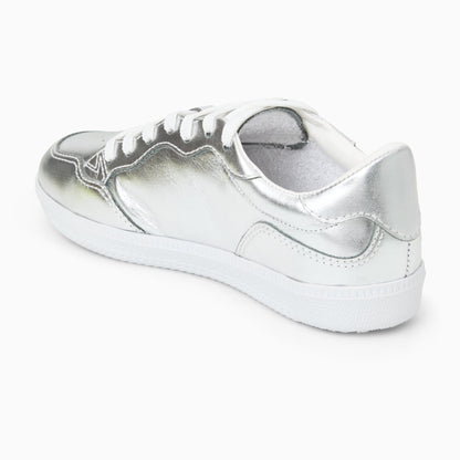 Embroidered Hydrangea Sneaker